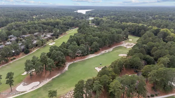 $550,000 | 115 Beulah Hill Road South, Unit 112, Pinehurst, NC 28374