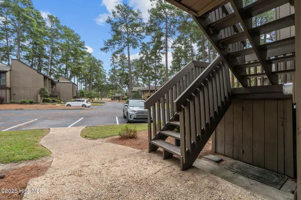 $550,000 | 115 Beulah Hill Road South, Unit 112, Pinehurst, NC 28374