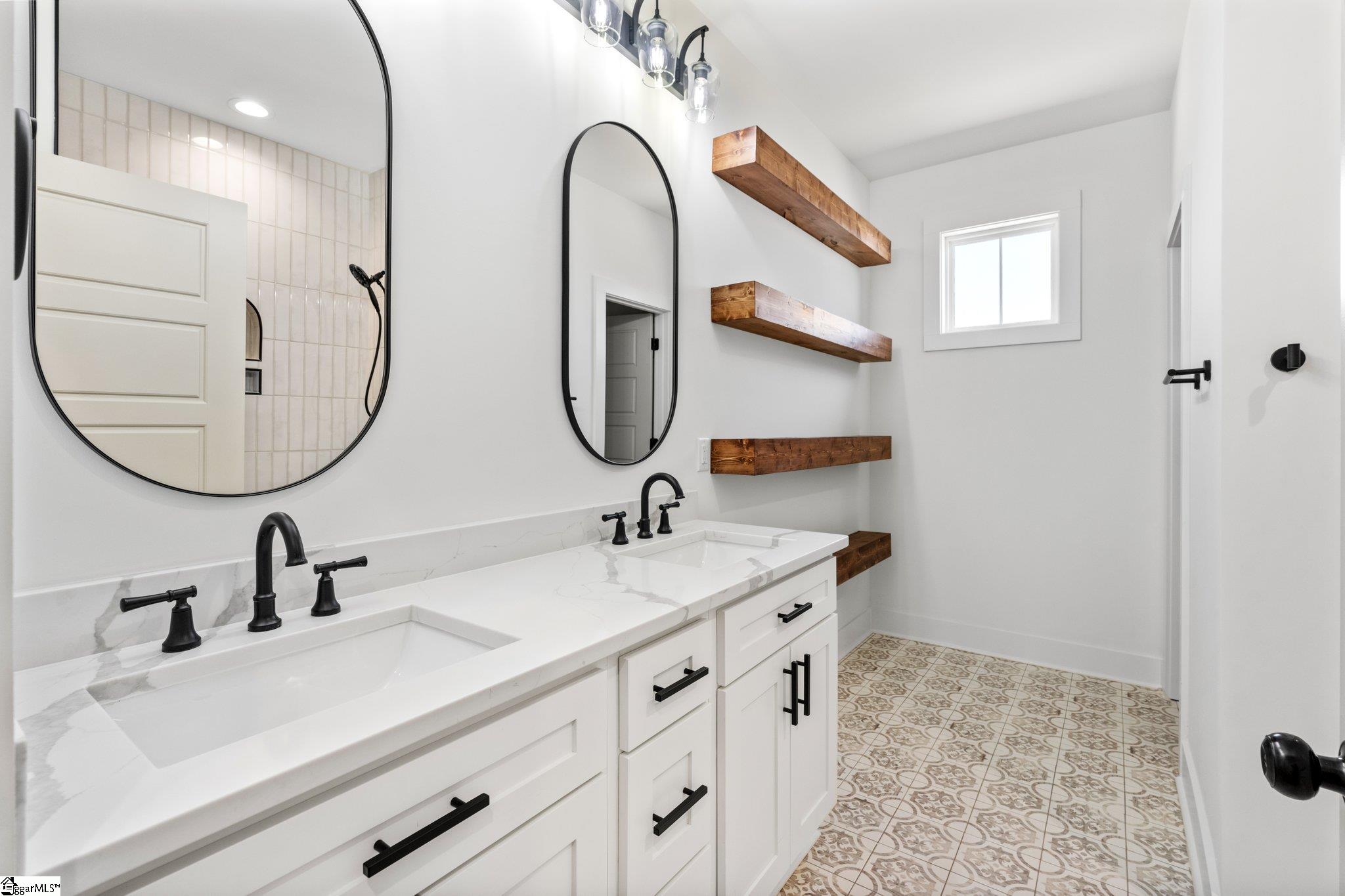 510 Lariat Loop Seneca, SC 29672 - Photo 27 of 36