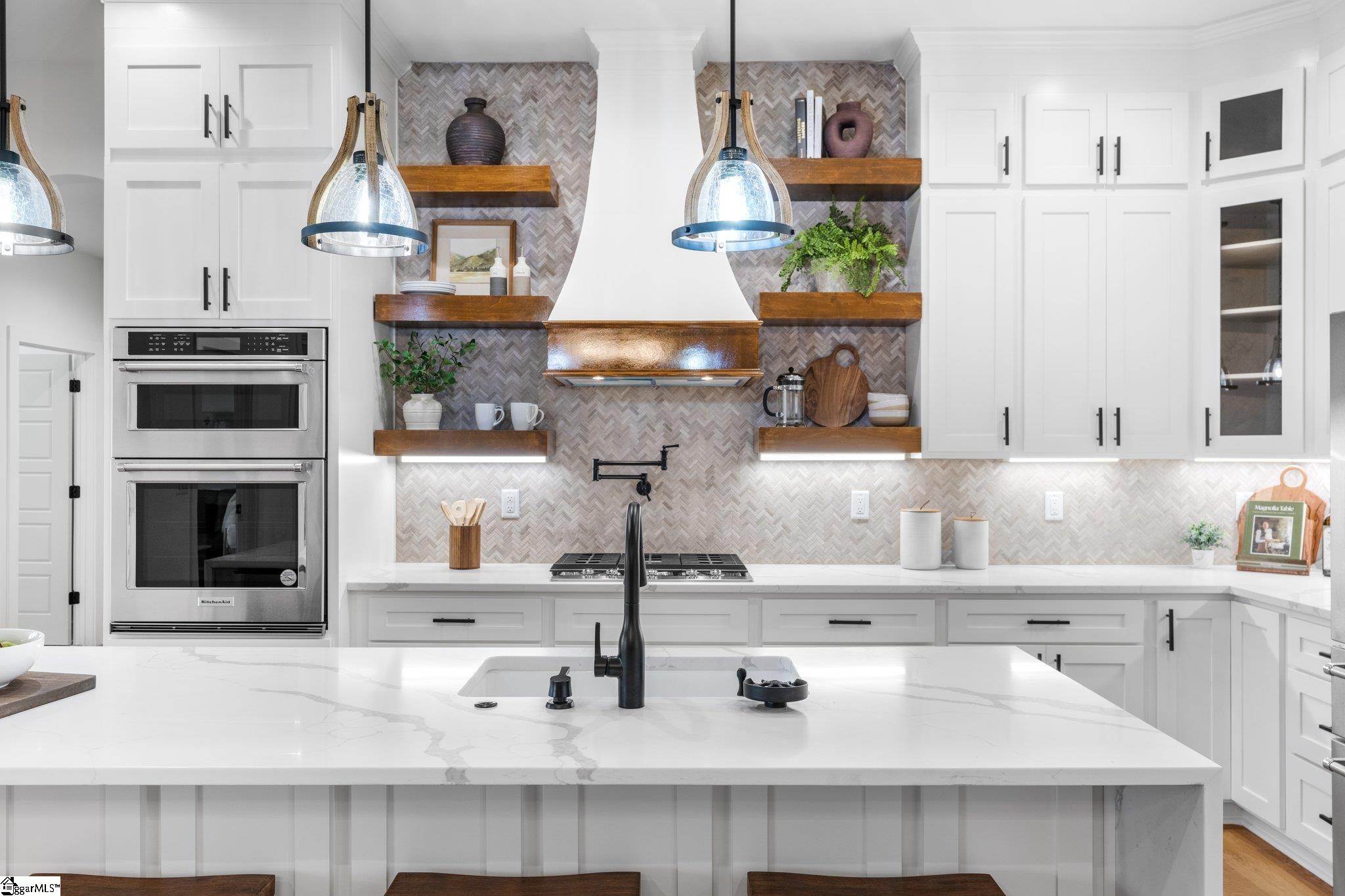 510 Lariat Loop Seneca, SC 29672 - Photo 9 of 36