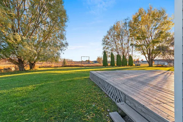 $394,900 | 552 Songbird Avenue, Wrightstown, WI 54180