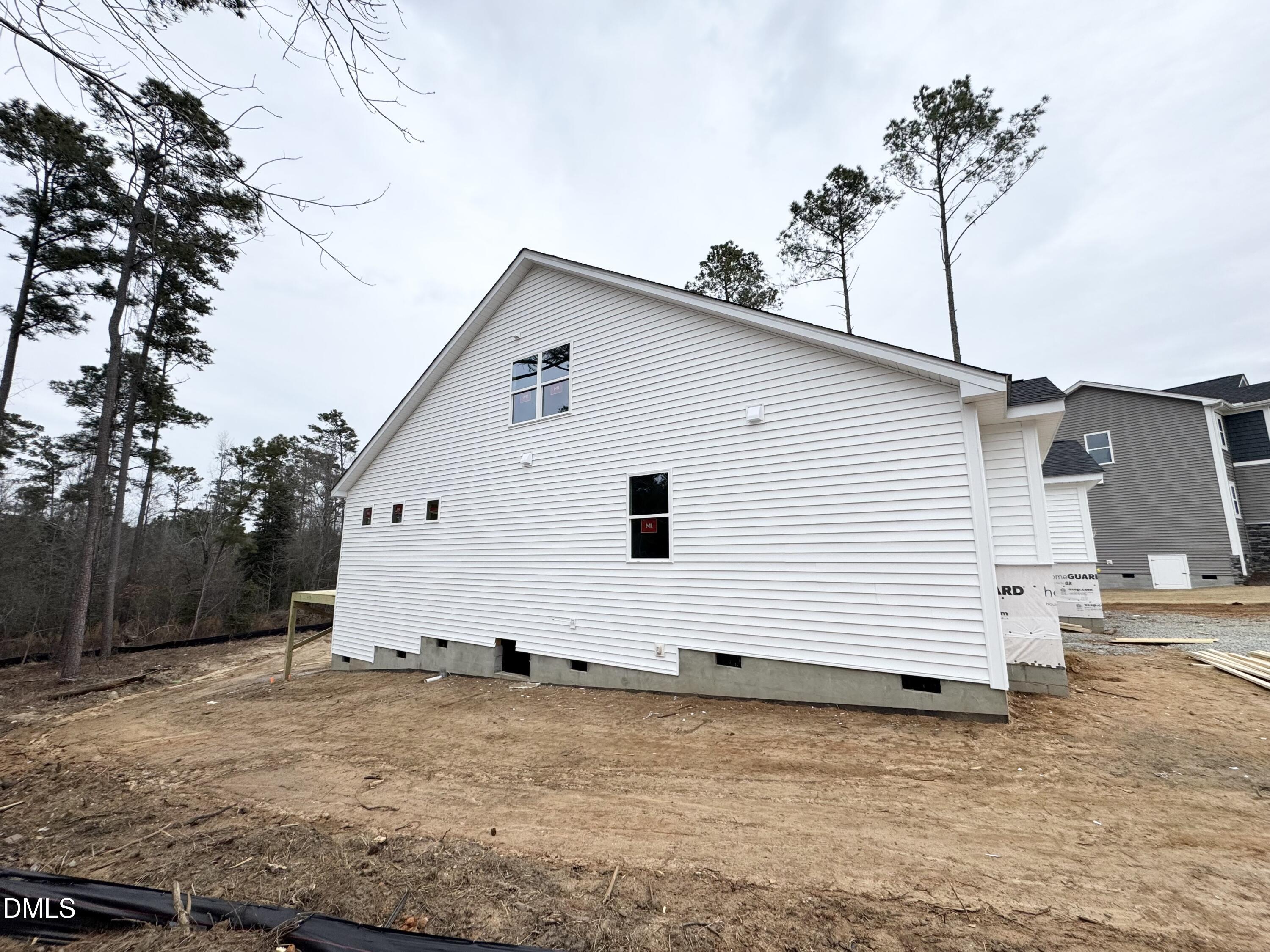 280 Golfview Avenue Four Oaks, NC 27524 - Photo 3 of 13 Left Exterior