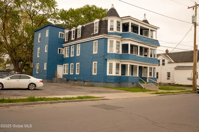 $685,000 | 1209 Congress Street, Schenectady, NY 12303