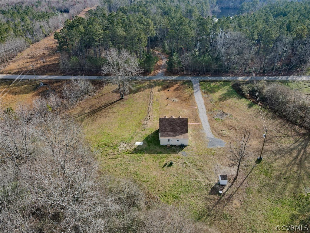 9224 Robin Road Disputanta, VA 23842 - Photo 11 of 50 Gallery Image 11
