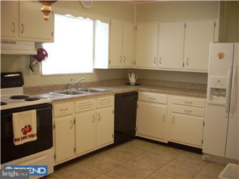 35 Mitscher Road Dover, DE 19901 - Photo 5 of 12 Kitchen