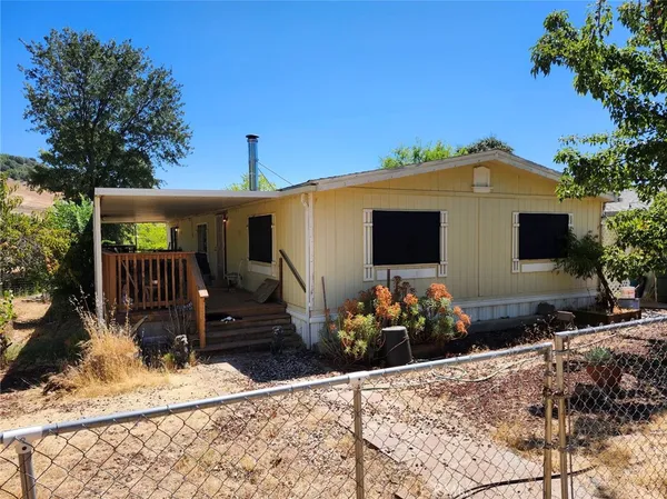 $320,000 | 3950 Emile Avenue, Clearlake, CA 95422
