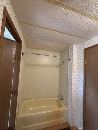 $320,000 | 3950 Emile Avenue, Clearlake, CA 95422