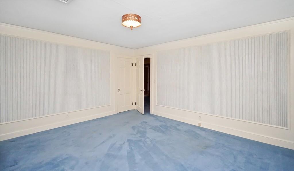 44 Dolphin Road Newton, MA 02459 - Photo 29 of 33