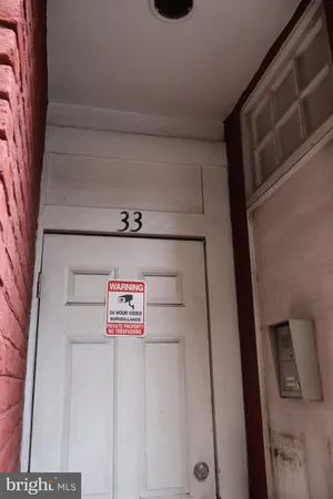 $2,000 | 33 South 19th Street, Philadelphia, PA 19103