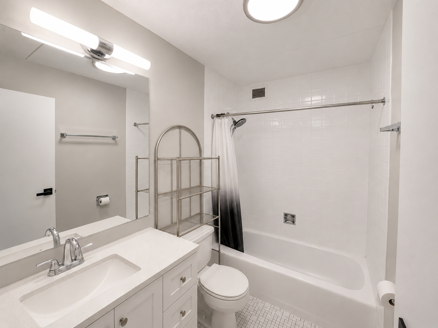 2005 South Finley Road, Unit 612 Lombard, IL 60148 - Photo 14 of 17