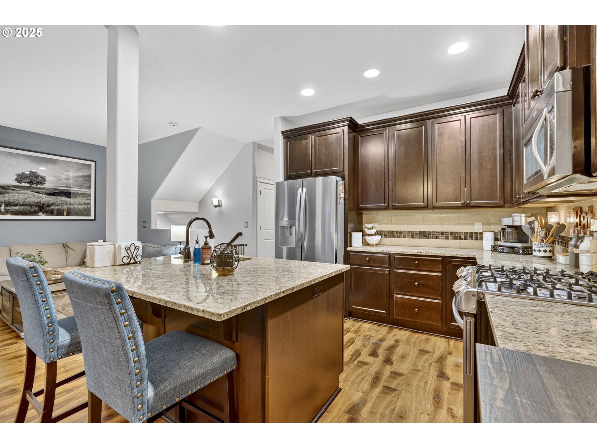 14031 Traveler Road Oregon City, OR 97045 - Photo 10 of 43 Kitchen