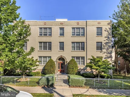$389,000 | 5040 1st Street Northwest, Unit 401, Washington, DC 20011