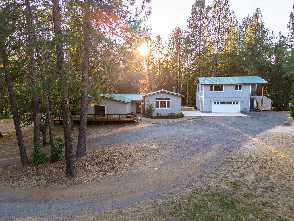 2408 Stringer Gap Road Grants Pass, OR 97527 - Photo 40 of 40 42