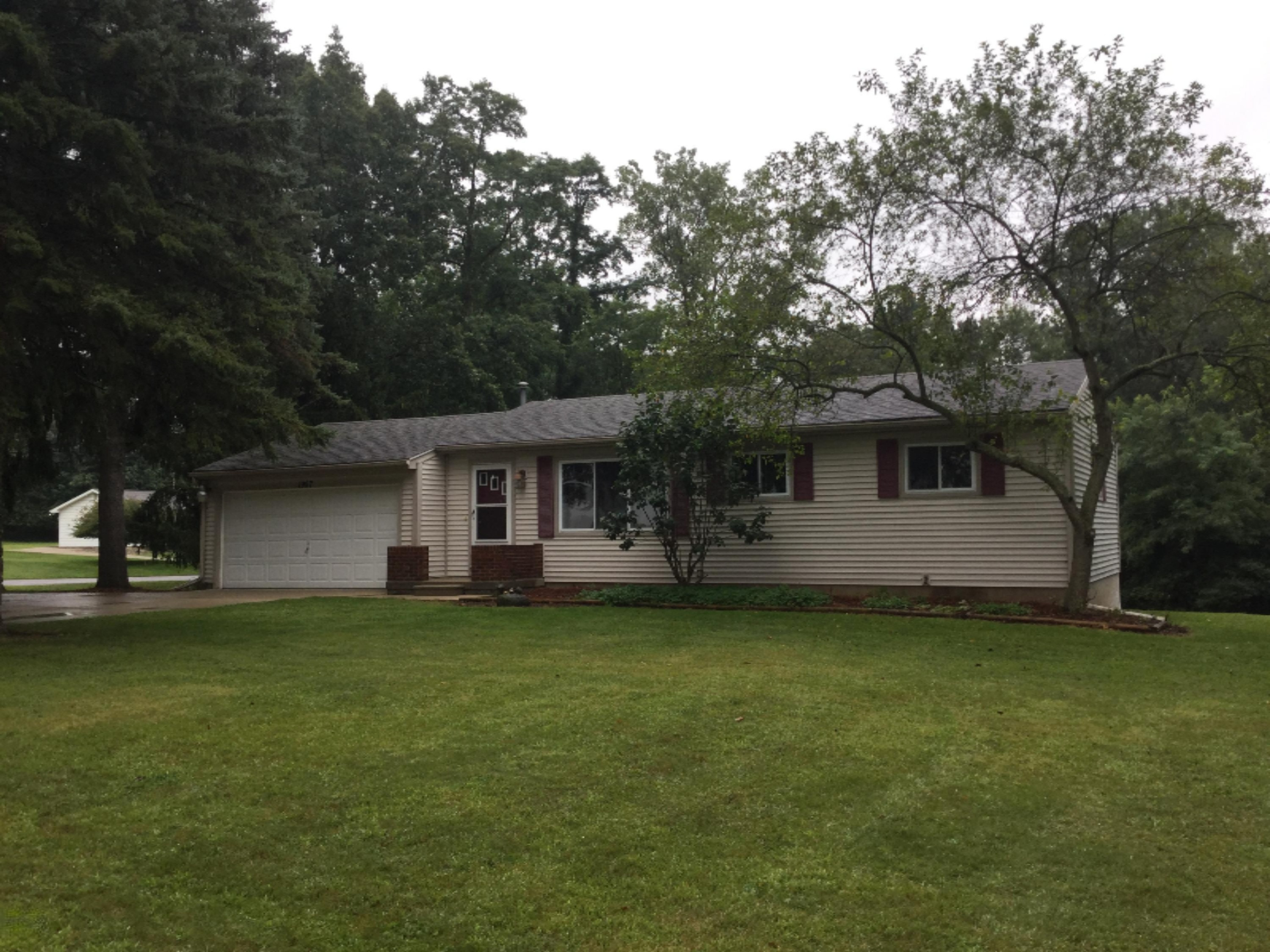 1997 East Kimmel Road Jackson, MI 49201 - Photo 2 of 15 F43303E0-C365-413F-BC0A-F3B8AFC6BD57