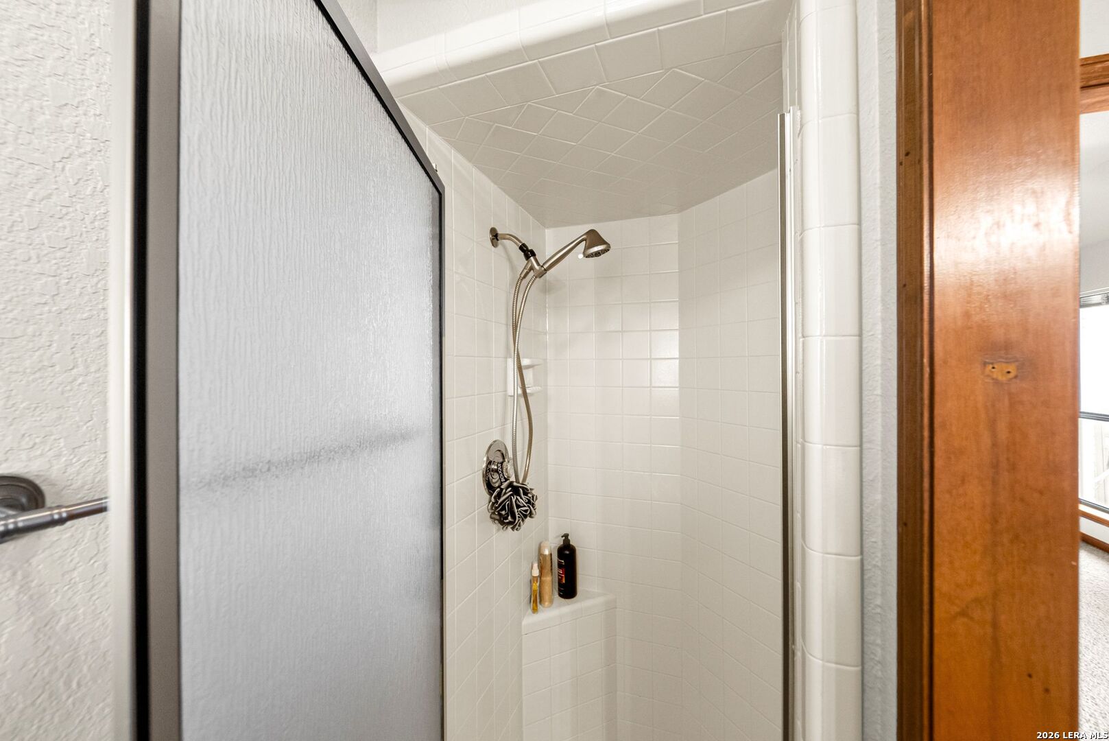 14320 La Vernia Road St. Hedwig, TX 78152 - Photo 25 of 71 a bathroom with a shower