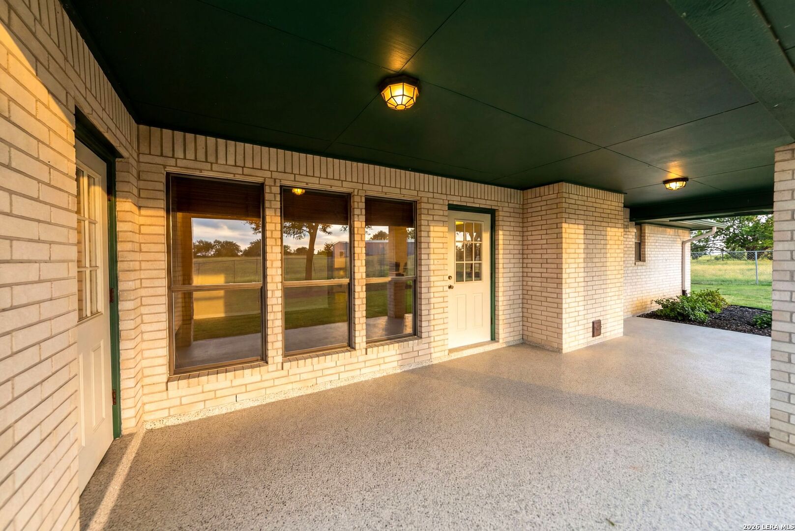 14320 La Vernia Road St. Hedwig, TX 78152 - Photo 31 of 71