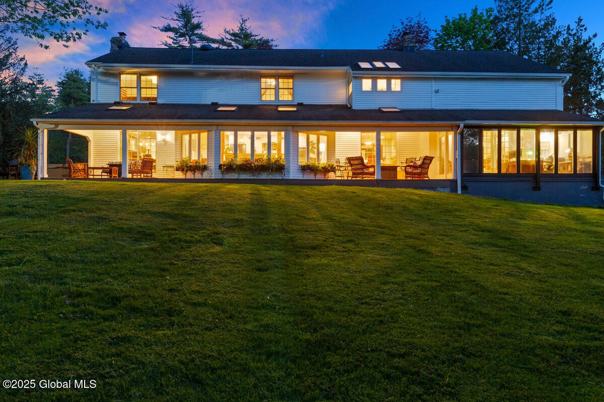 98 Thorndale Road Bethlehem, NY 12159 - Photo 8 of 51 9) 51011-674bb517a52ed