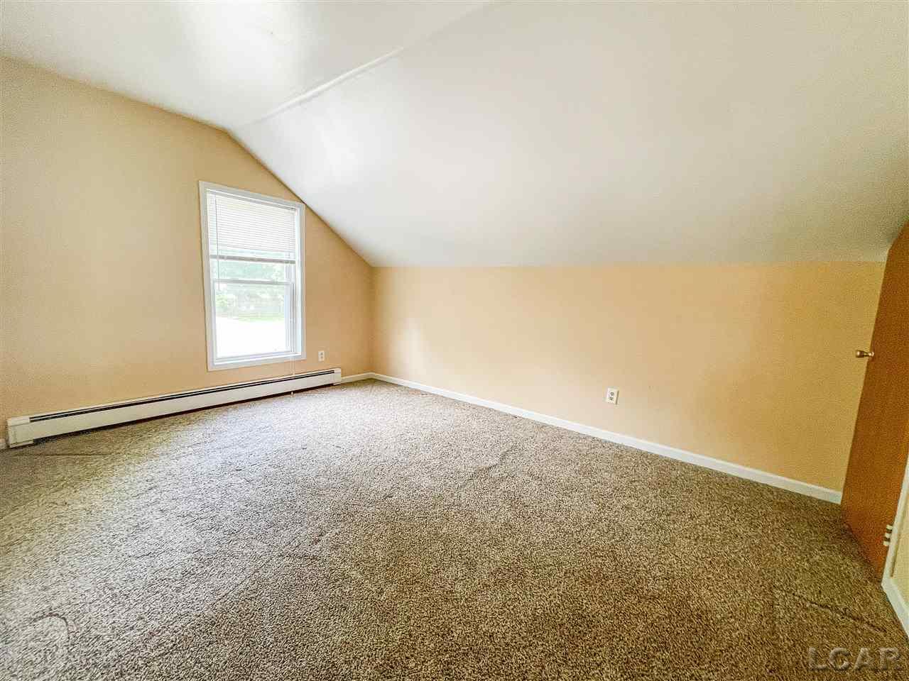 428 Merrick Street Adrian, MI 49221 - Photo 4 of 10