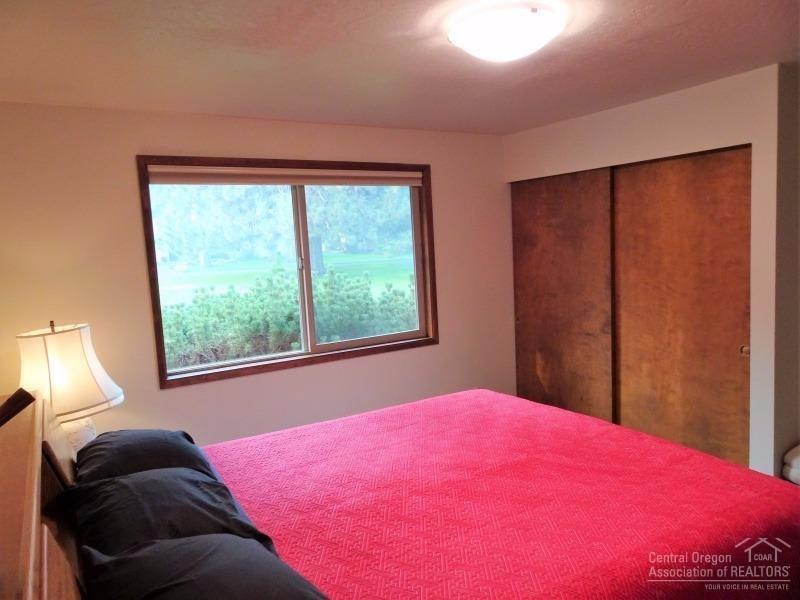 20394 Tailblock Road Bend, OR 97702 - Photo 23 of 25 Gallery Image 23