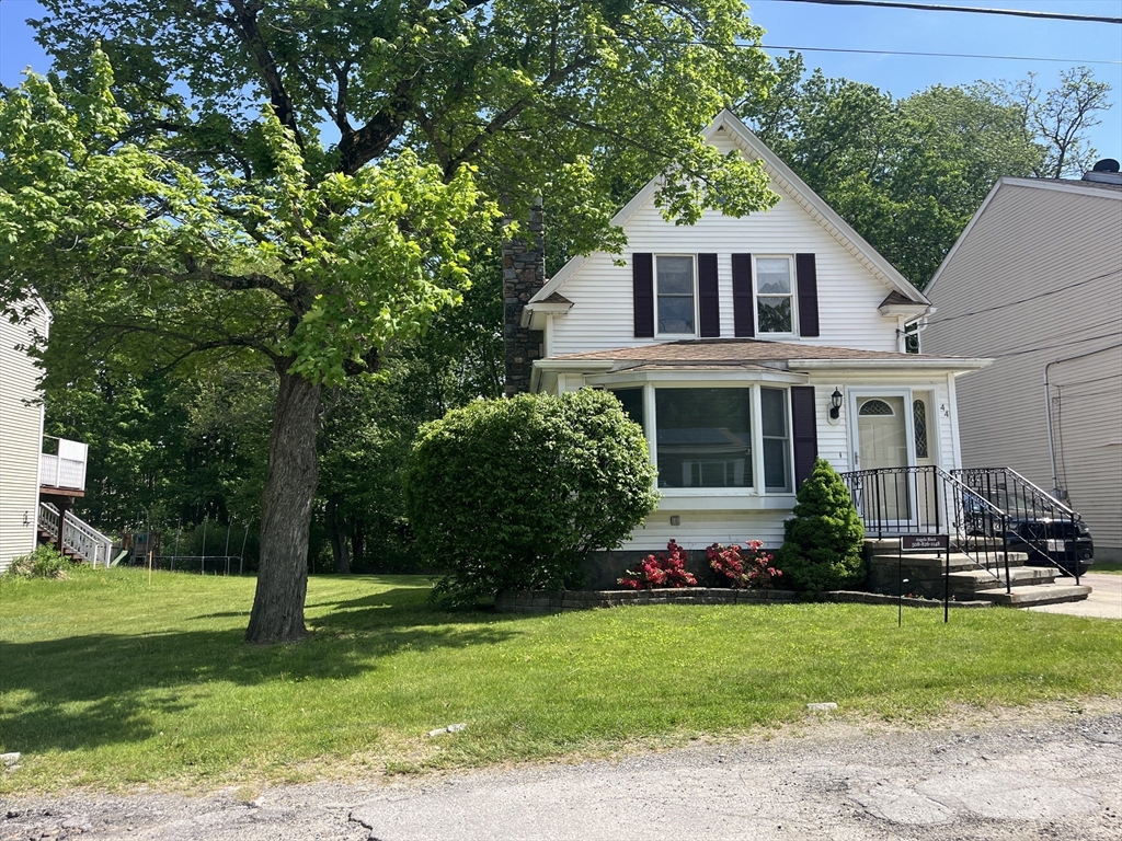 44 Pine Hill Road Worcester, MA 01604 - Photo 2 of 15