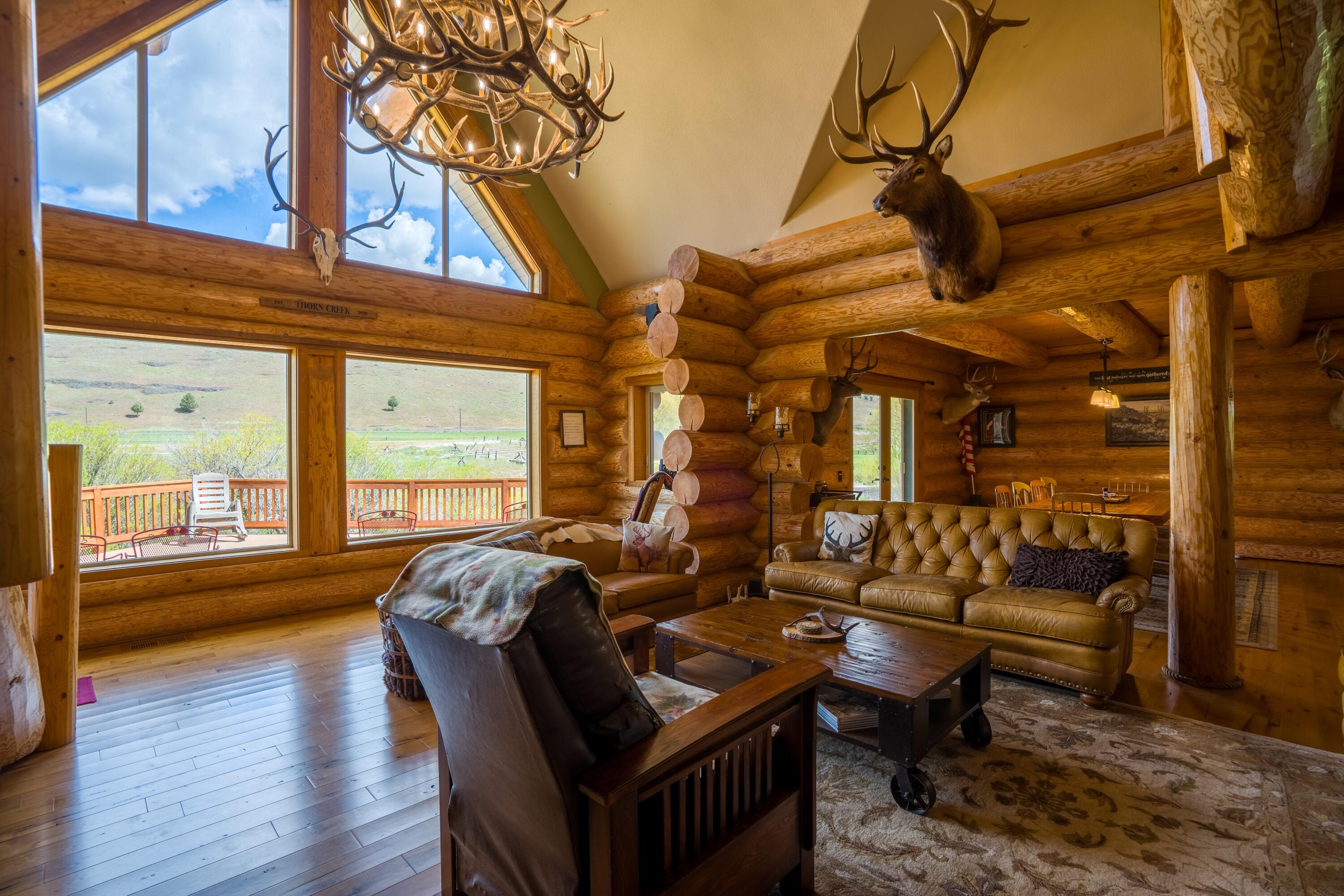 53232 Upper Rhea Creek Road Heppner, OR 97836 - Photo 7 of 40 great room elk oregon thorn creek ranch