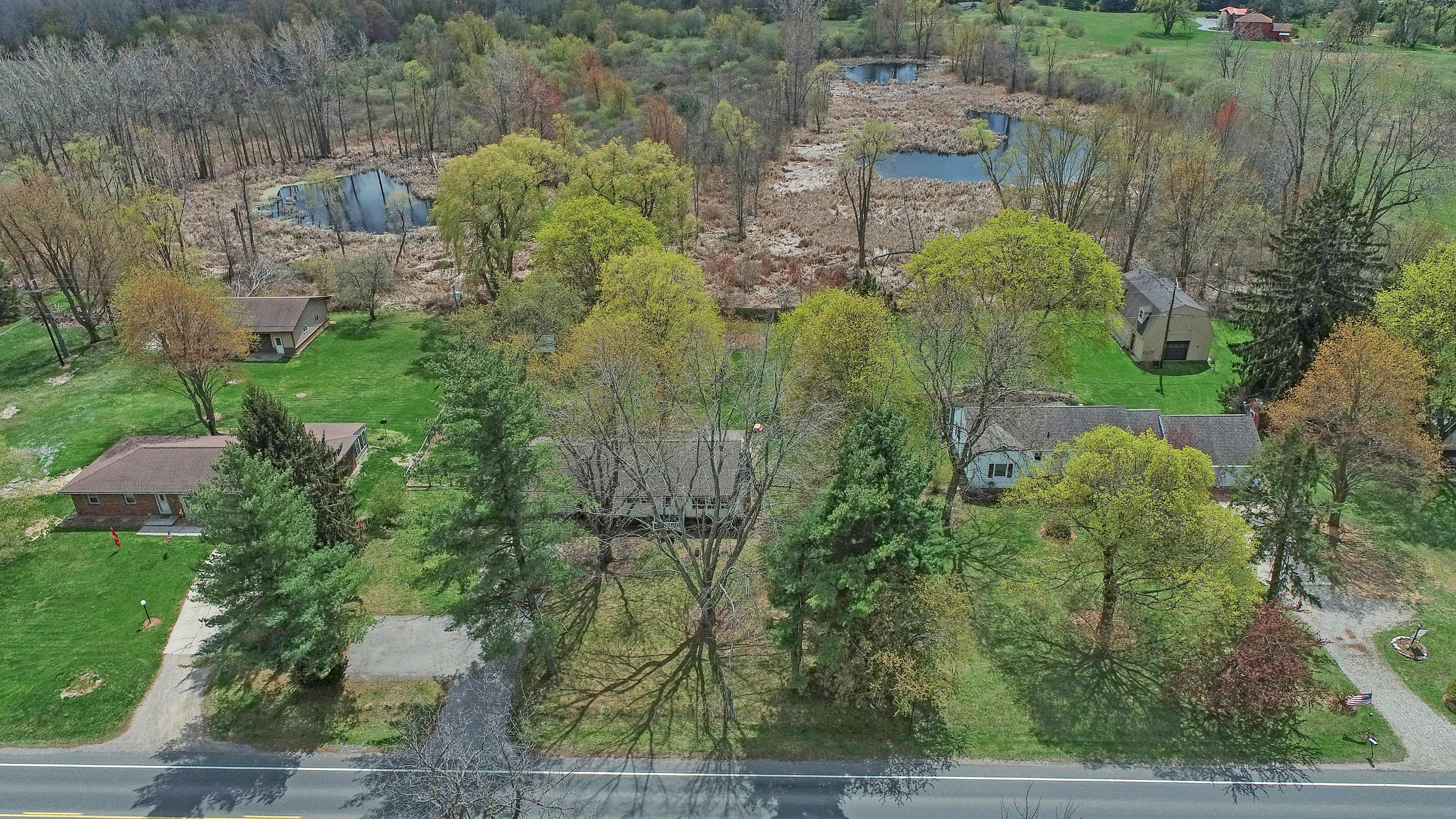 168 Haslett Road Haslett, MI 48840 - Photo 21 of 29 DJI_0307