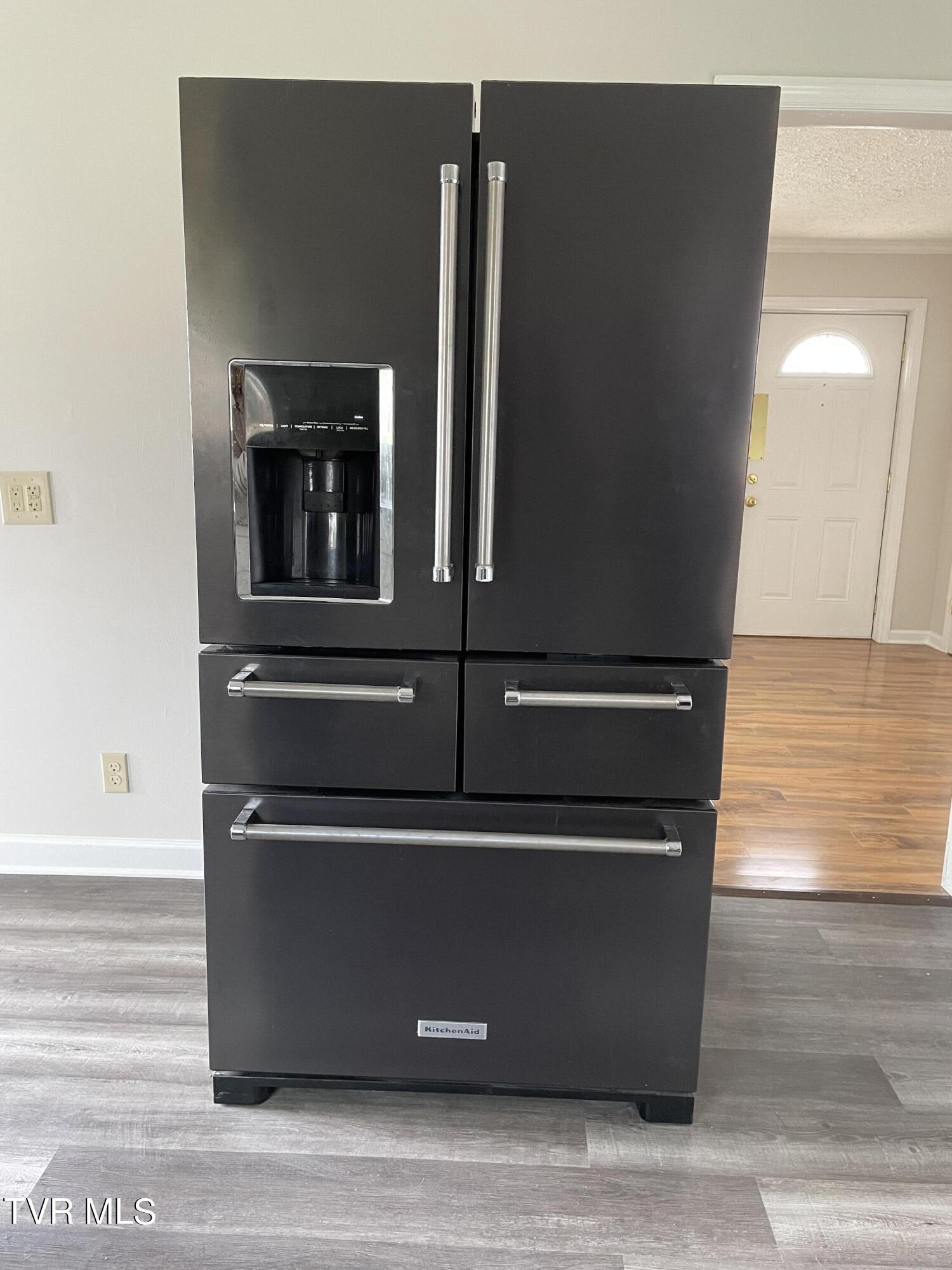 574 Marie Street Talbott, TN 37877 - Photo 8 of 18 fridge