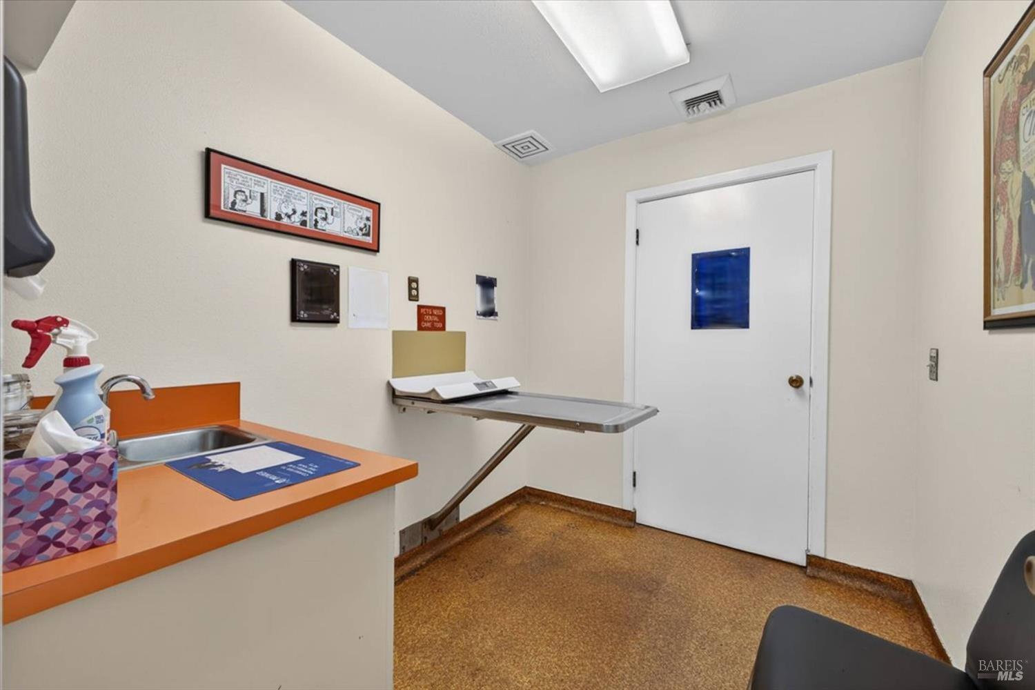 5341 Sebastopol Road Santa Rosa, CA 95407 - Photo 5 of 12 a room with furniture and a window