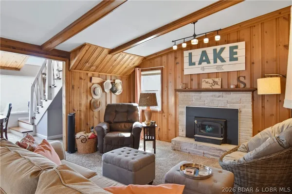 $610,000 | 44 Oasis Point, Camdenton, MO 65020