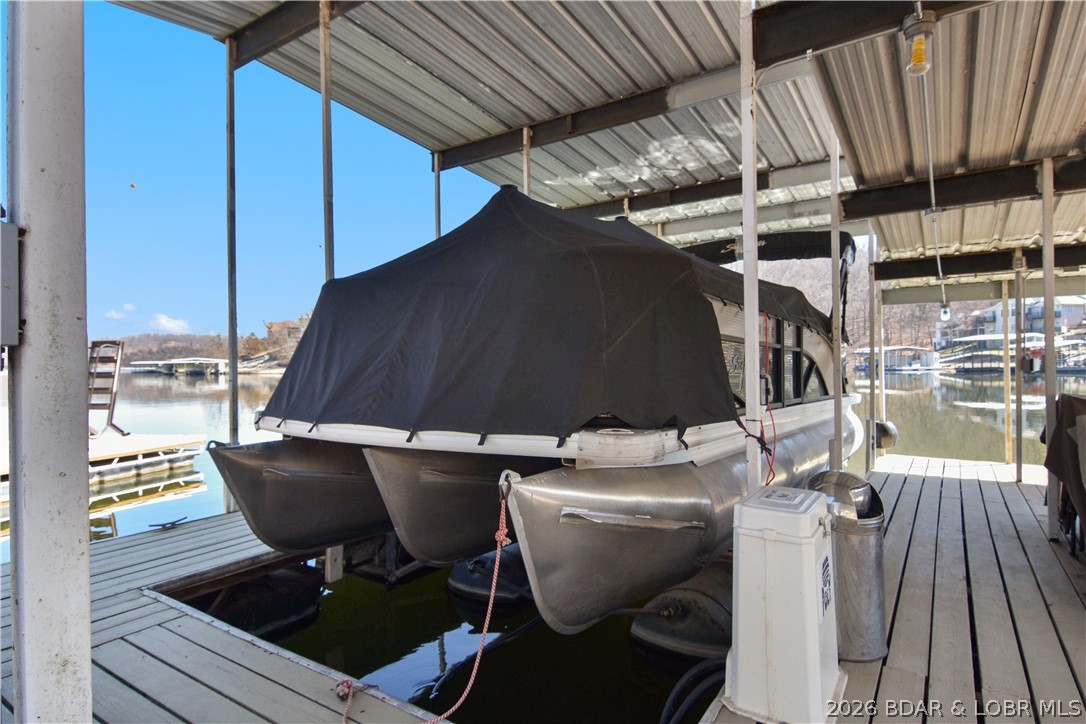 44 Oasis Point Camdenton, MO 65020 - Photo 33 of 55