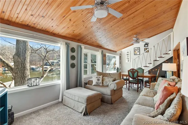 $610,000 | 44 Oasis Point, Camdenton, MO 65020