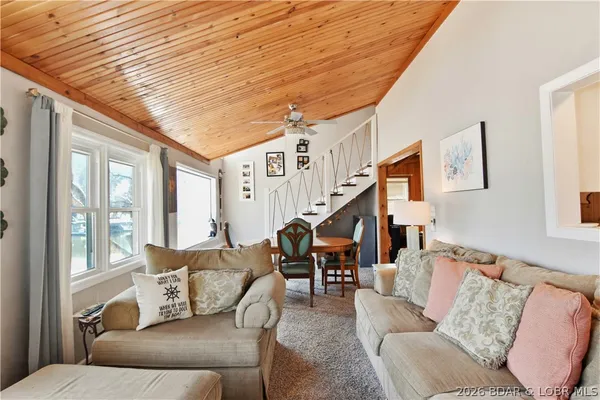 $610,000 | 44 Oasis Point, Camdenton, MO 65020