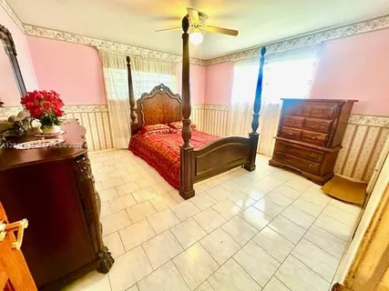 $650,000 | 1551 Tyler Street, Hollywood, FL 33020
