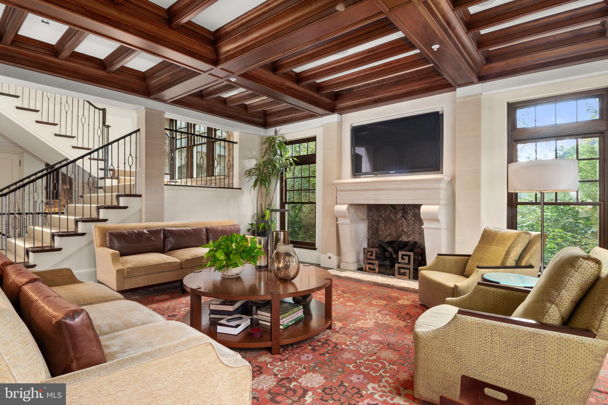 6909 Armat Drive Bethesda, MD 20817 - Photo 16 of 73 Great Room