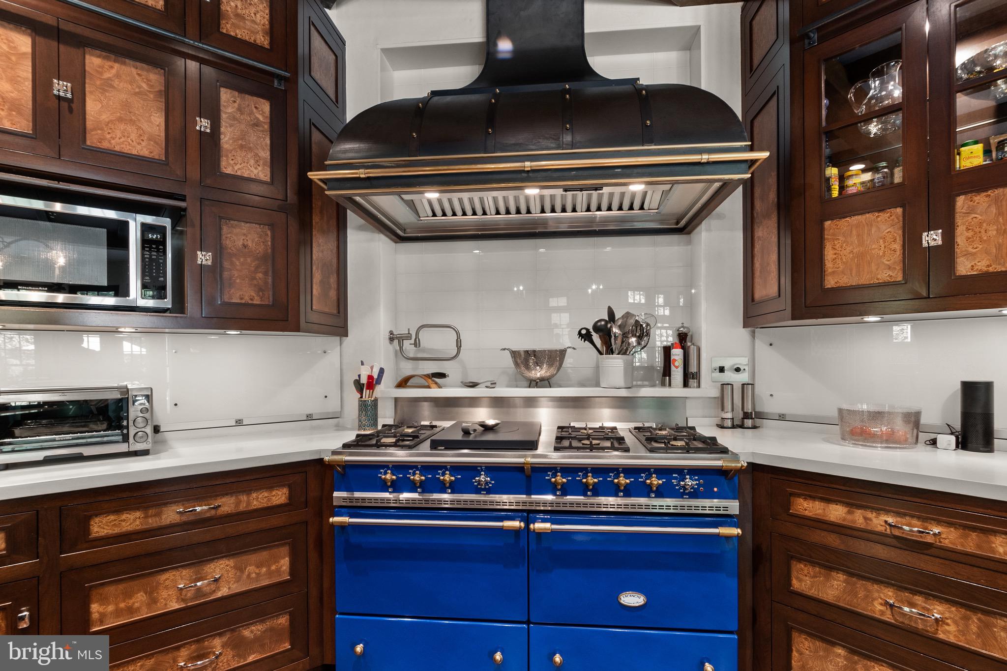 6909 Armat Drive Bethesda, MD 20817 - Photo 20 of 73 Kitchen