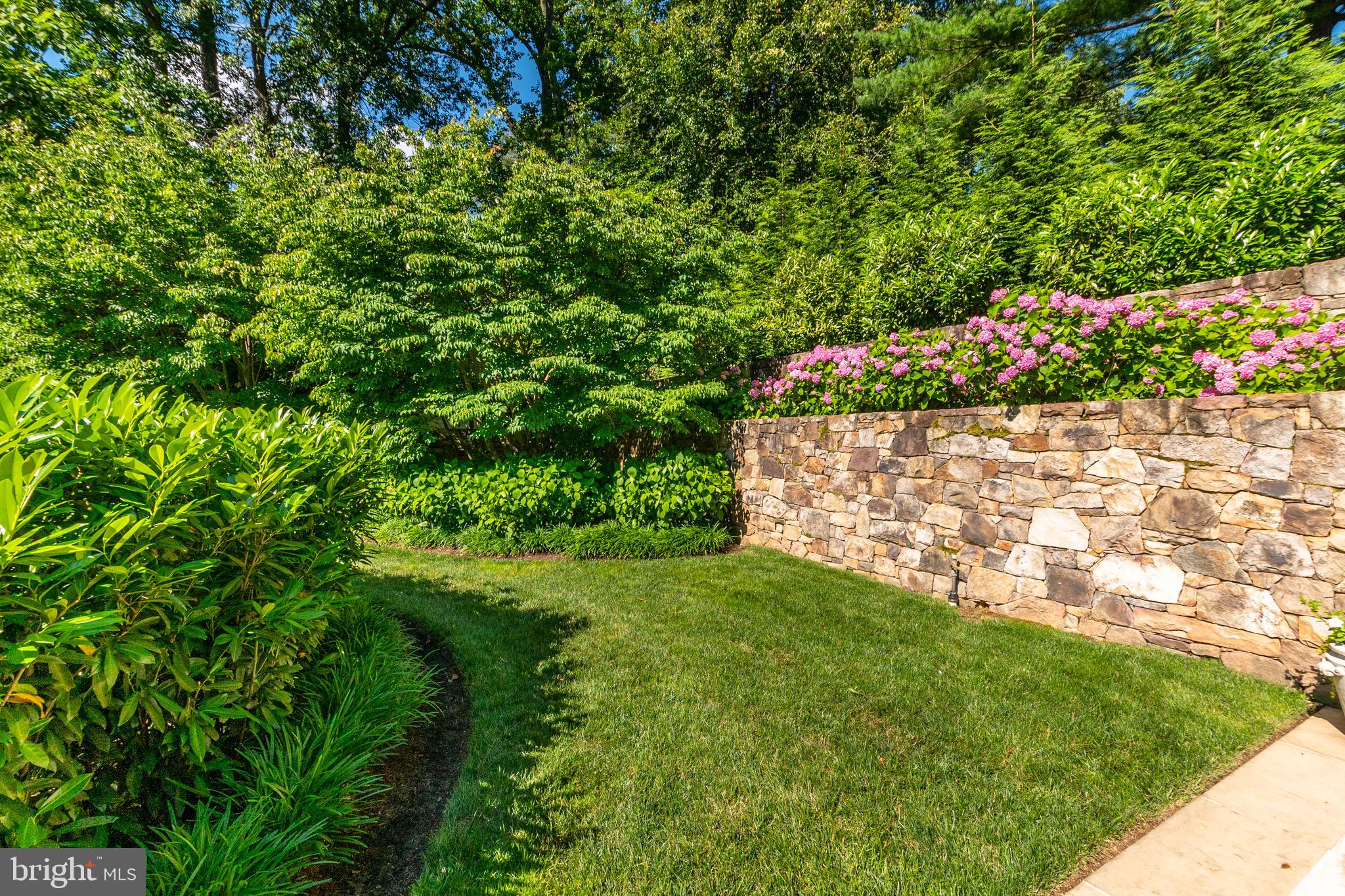 6909 Armat Drive Bethesda, MD 20817 - Photo 73 of 73 Grounds