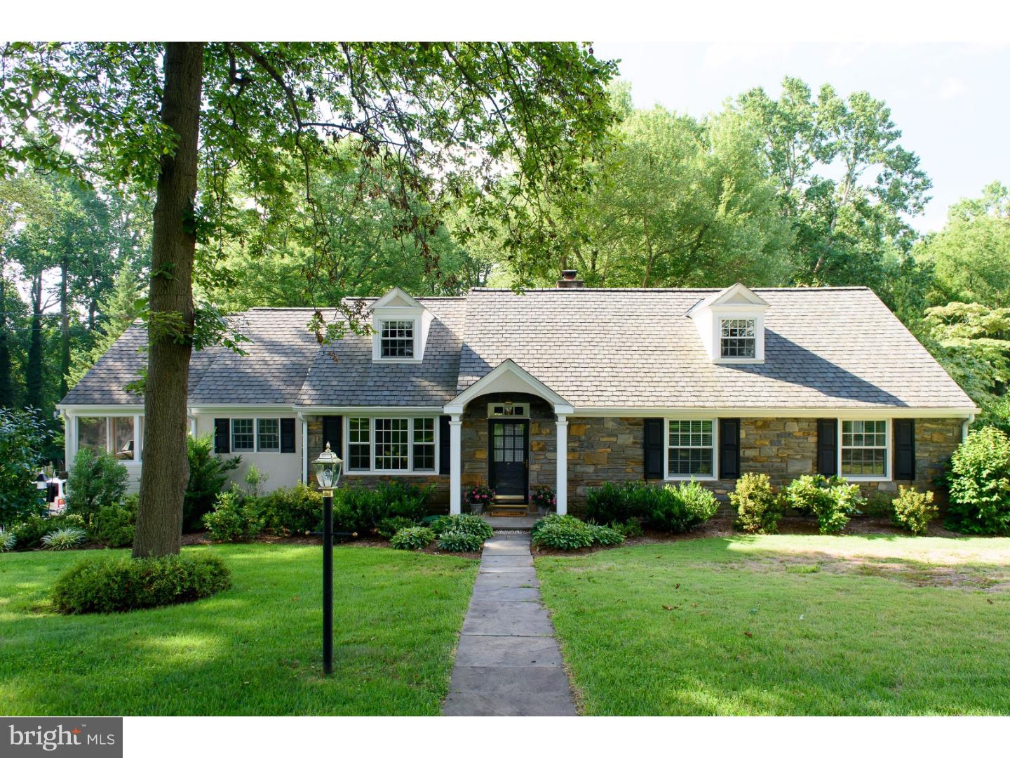 671 Knox Road Wayne, PA 19087 - Photo 1 of 1