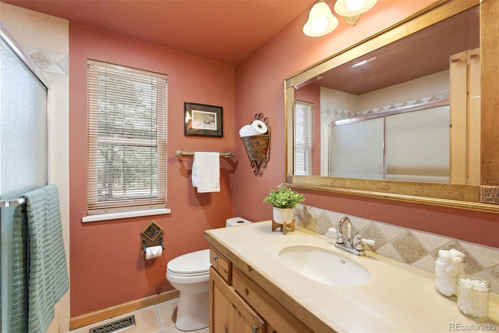 22901 Pinecrest Road Golden, CO 80401 - Photo 19 of 39