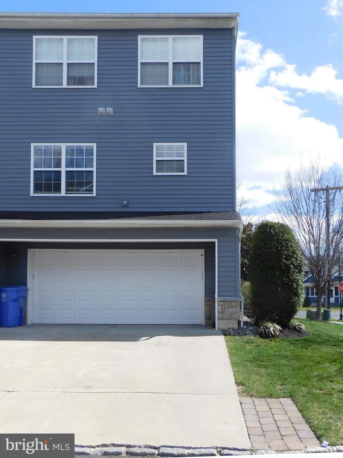 10 Turtle Court, Unit 10 Delanco, NJ 08075 - Photo 4 of 45 View of the rear of the garage.