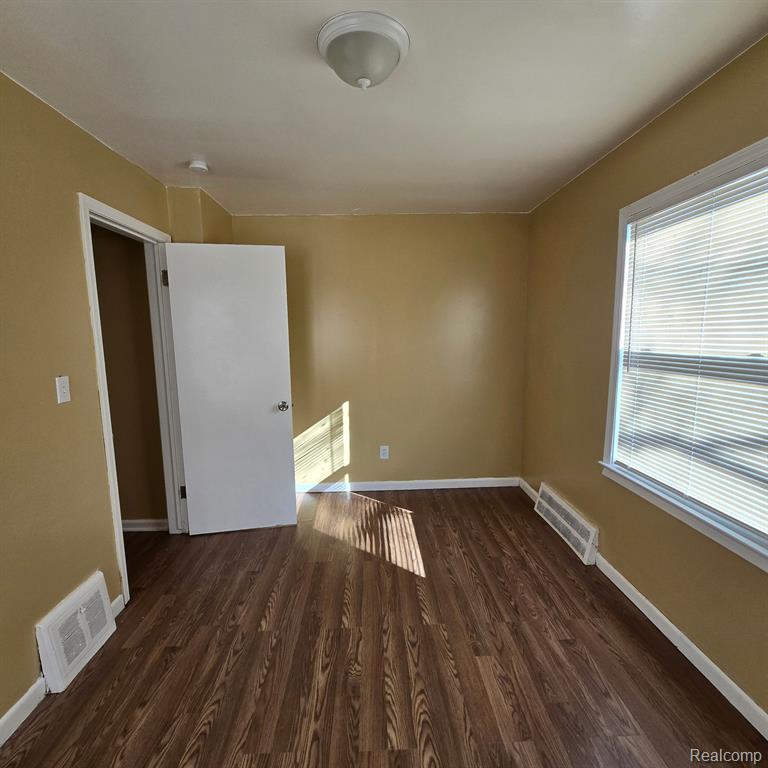 6741 Evergreen Road Detroit, MI 48228 - Photo 13 of 21