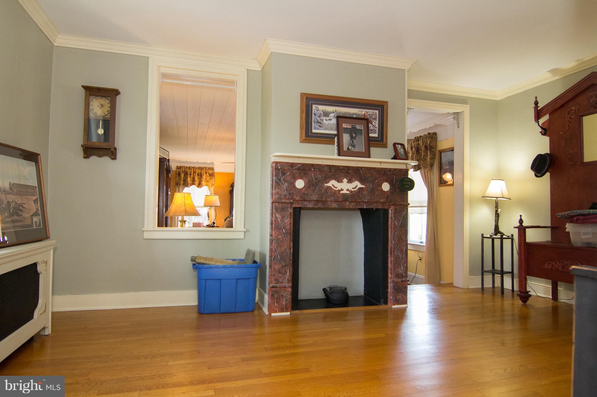 21 Pleasant Valley Road Westminster, MD 21158 - Photo 3 of 23 Living Room