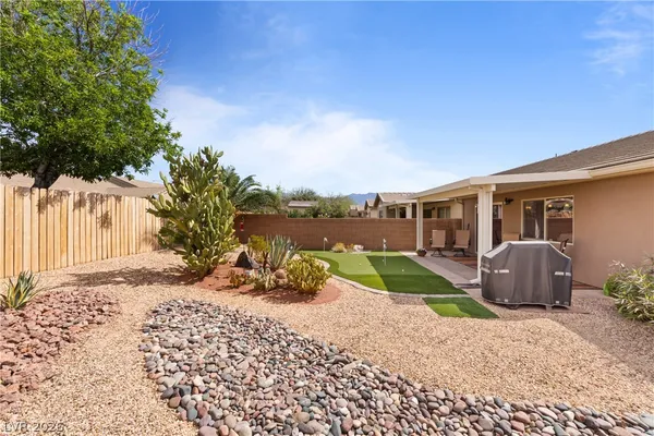 $329,000 | 845 Santa Maria Way, Mesquite, NV 89027