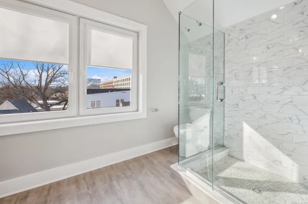 $6,000 | 239 Henry Street, Unit 3, Stamford, CT 06902