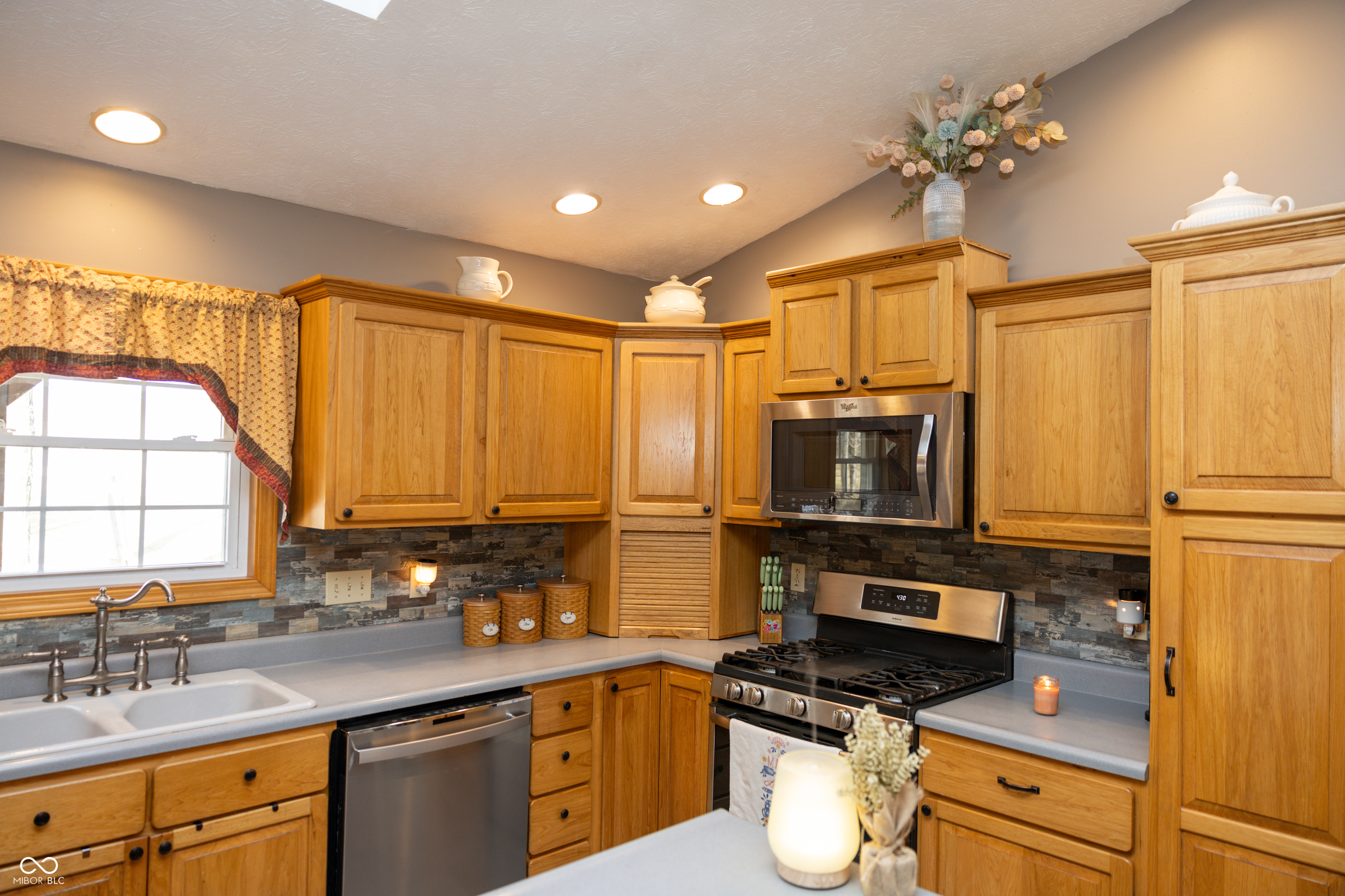3423 South Keller Road Crawfordsville, IN 47933 - Photo 6 of 52