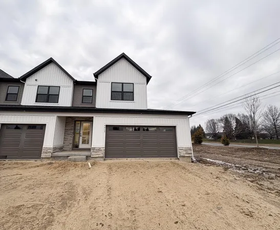 $359,500 | 4415 Trillium Court Southeast, Grand Rapids, MI 49512
