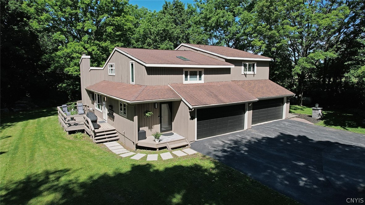 8646 Salt Springs Road Manlius, NY 13104 - Photo 1 of 48 HOA has driveway sealing scheduled for this summer
