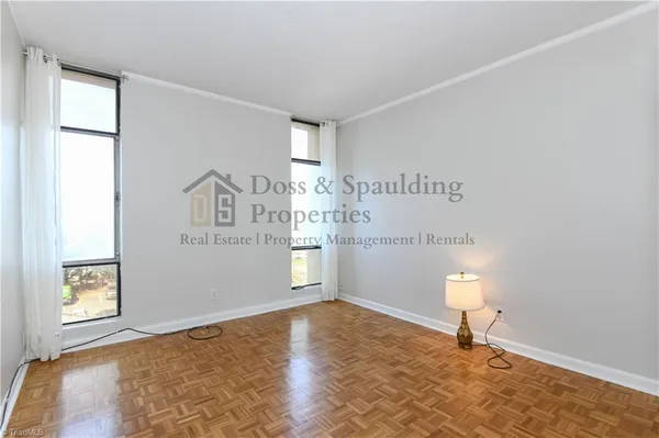 $1,650 | 1101 North Elm Street, Unit 305, Greensboro, NC 27401