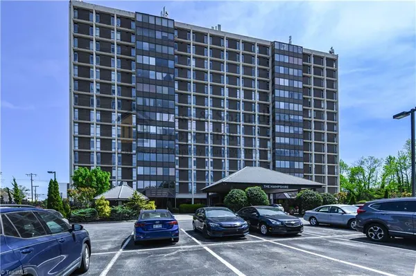 $1,650 | 1101 North Elm Street, Unit 305, Greensboro, NC 27401