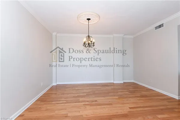 $1,650 | 1101 North Elm Street, Unit 305, Greensboro, NC 27401