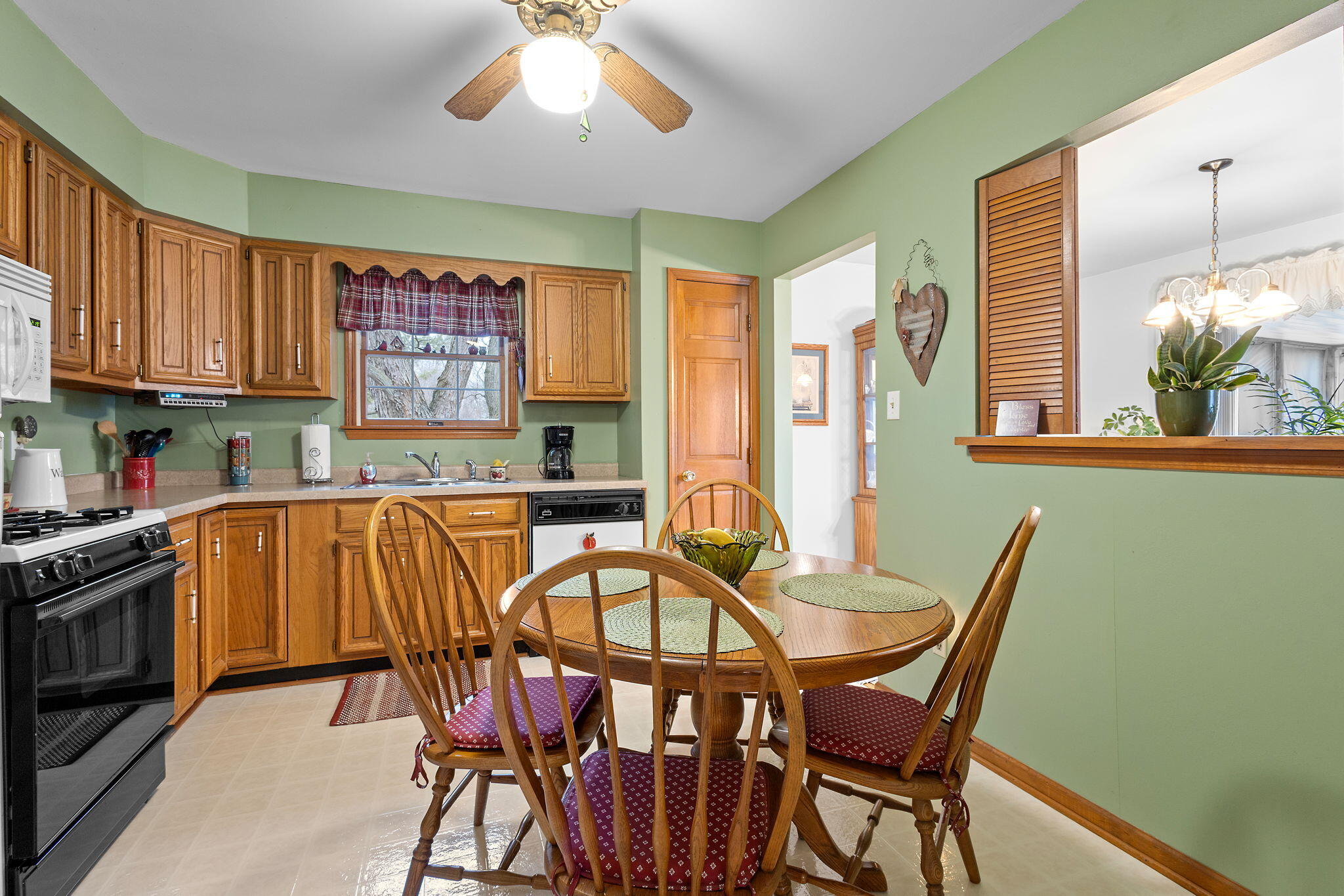 7341 Lenburg Road Portage, IN 46368 - Photo 12 of 48 2048x1365